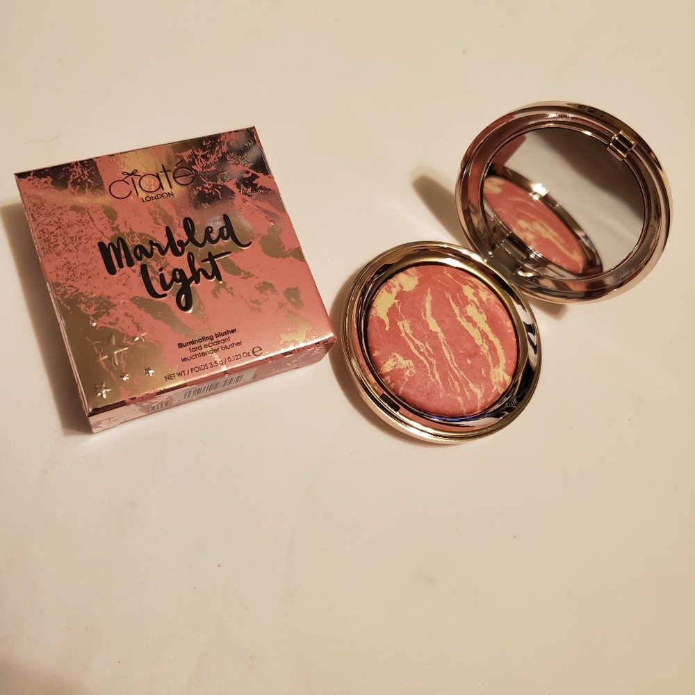 Ciate marbled light illuminating blusher